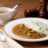 イギリス風カレー　盛り付け例