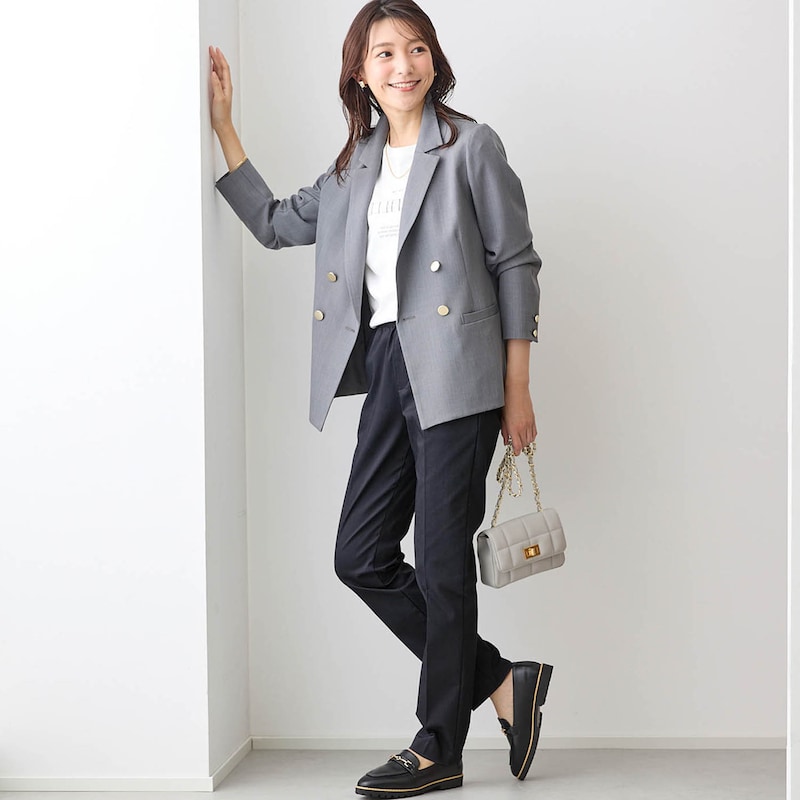 モデル身長170cm／M・股下68cm　※写真は撮影用のため股下+6cmになります。