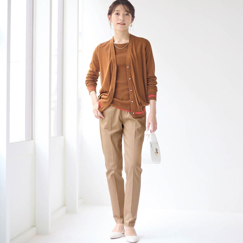 モデル身長170cm／M・股下68cm　※写真は撮影用のため股下+6cmになります。