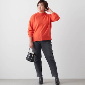 モデル身長168.5cm／4L・股下70cm