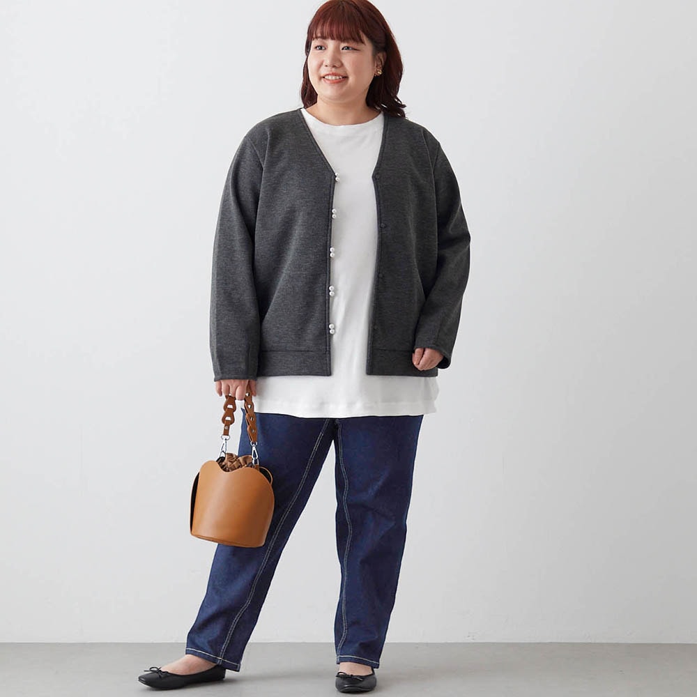 モデル身長163cm／4L・股下70cm