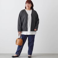 モデル身長163cm／4L・股下70cm