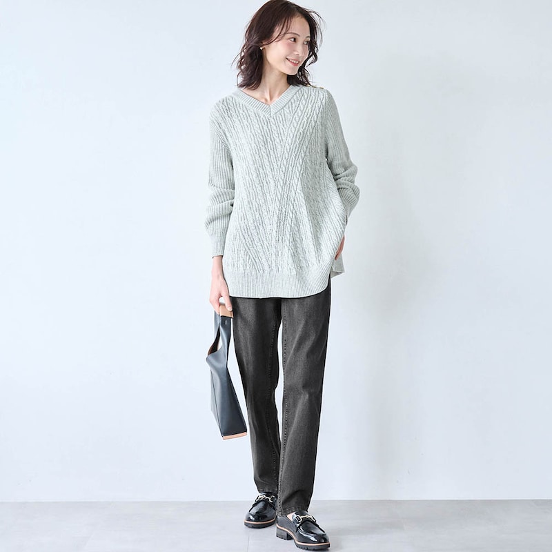 モデル身長170cm／M・股下70cm ※写真は撮影用のため股下+6cmになります。