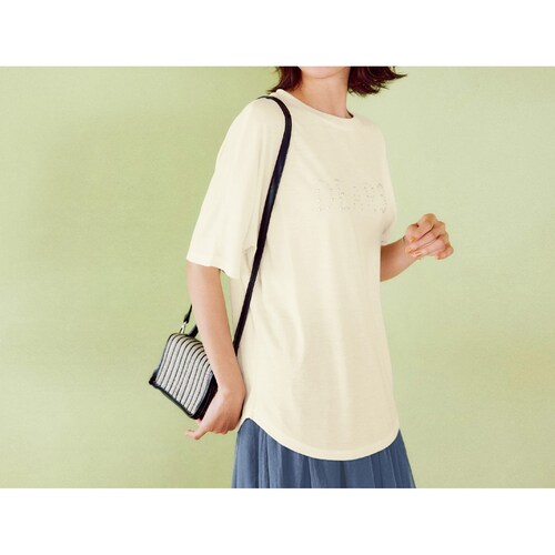 【10月2日までタイムセール】 パール調ロゴTシャツ 【大きいサイズ】