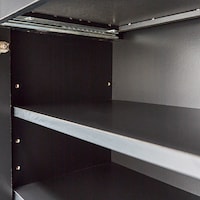 棚板は6cmピッチで可動できます。