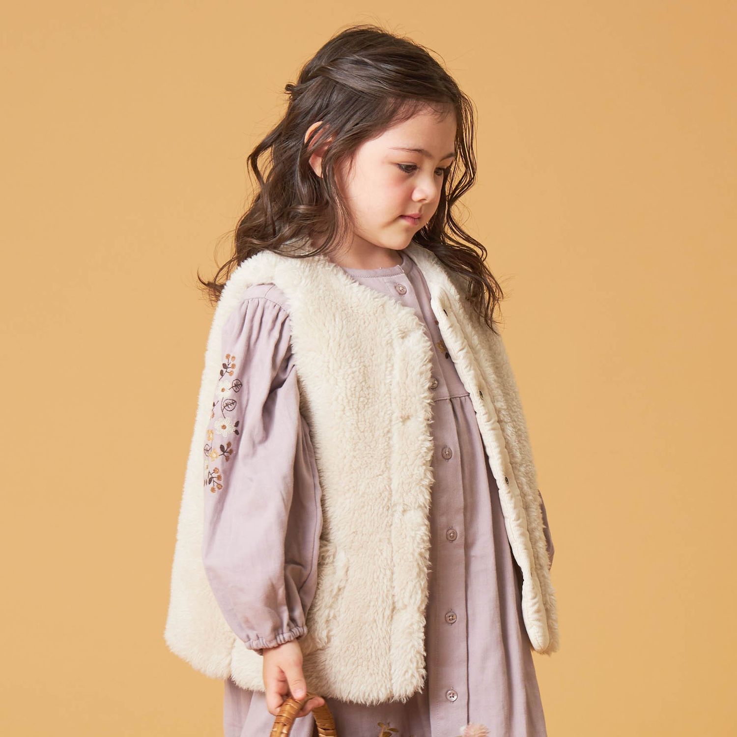 リバーシブルベスト 女の子 子供服 セラフ Seraph 通販のベルメゾンネット リバーシブルベスト 女の子 子供服 セラフ Seraph 通販のベルメゾンネット