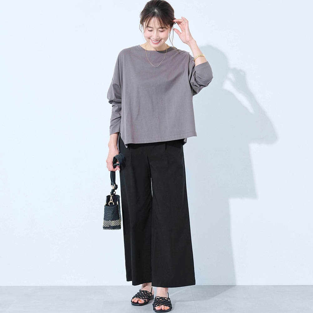 夏のリネン混ワイドクロップド・座(THE)パンツ（ワイド/フレア
