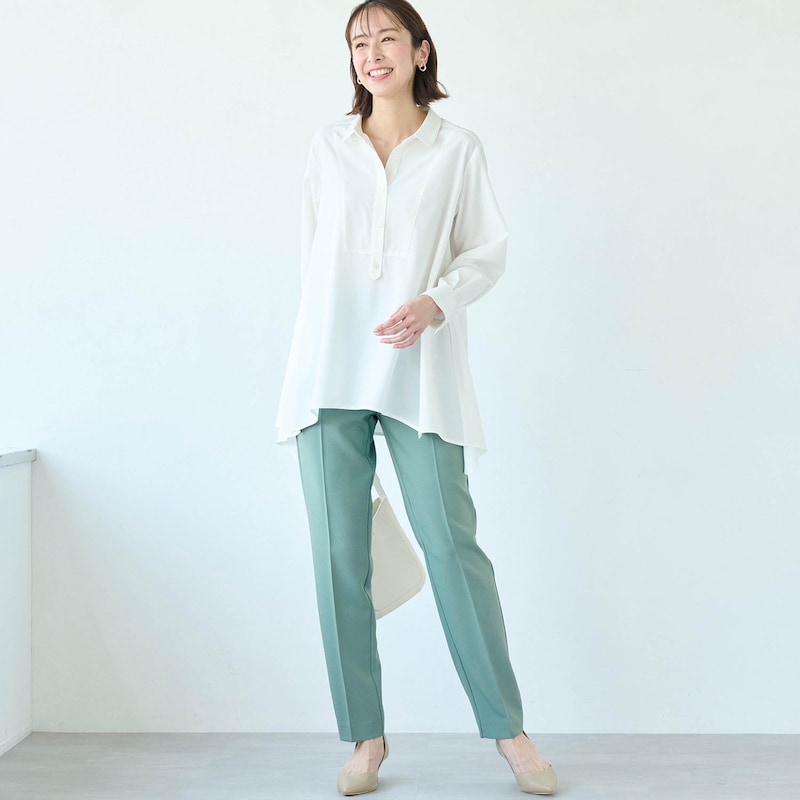 モデル身長170cm／M・股下64cm　※写真は撮影用のため、股下+7cmになります。