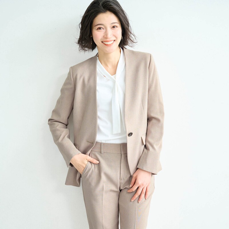 パンツスーツ グレーチェック柄160㎝ タフ 