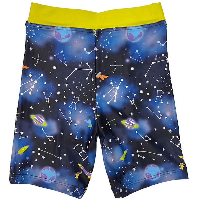 ブラック（宇宙）