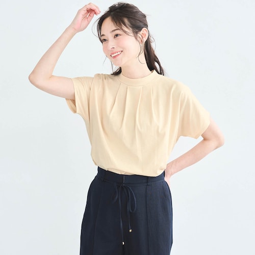 汗ジミが目立ちにくいスタンドネックカットソー