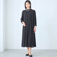ブラック