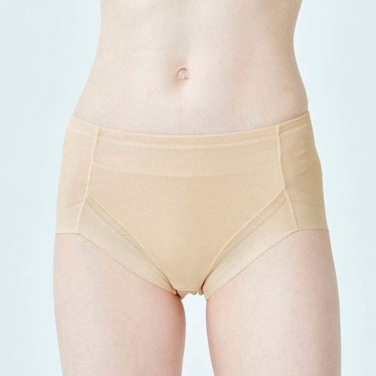 軽くてムレにくいメッシュヘムショーツ(涼ブラ)