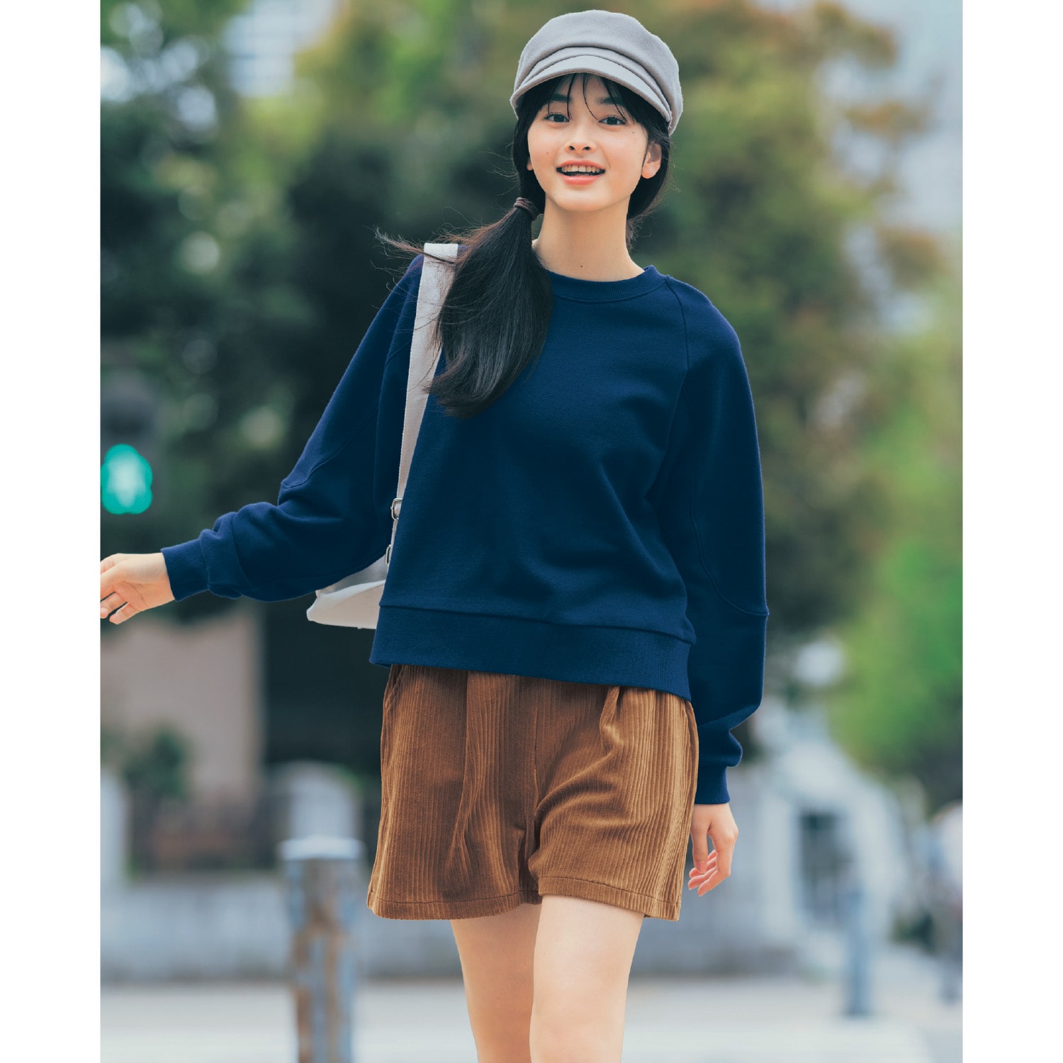 【STANDARD me】バック刺繍デザイン切替え綿裏毛プルオーバー 【子供服 長袖】 【STANDARD me】バック刺繍デザイン切替え綿裏毛プルオーバー 【子供服 長袖】