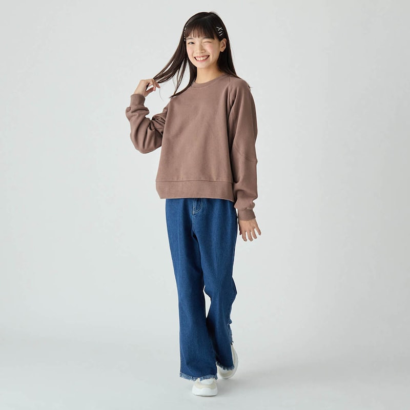 ココアブラウン／モデル身長147cm・J-S(150～160)サイズ着用