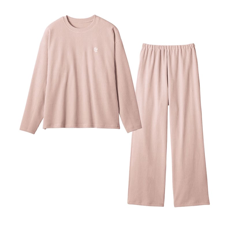 ピンクグレージュ