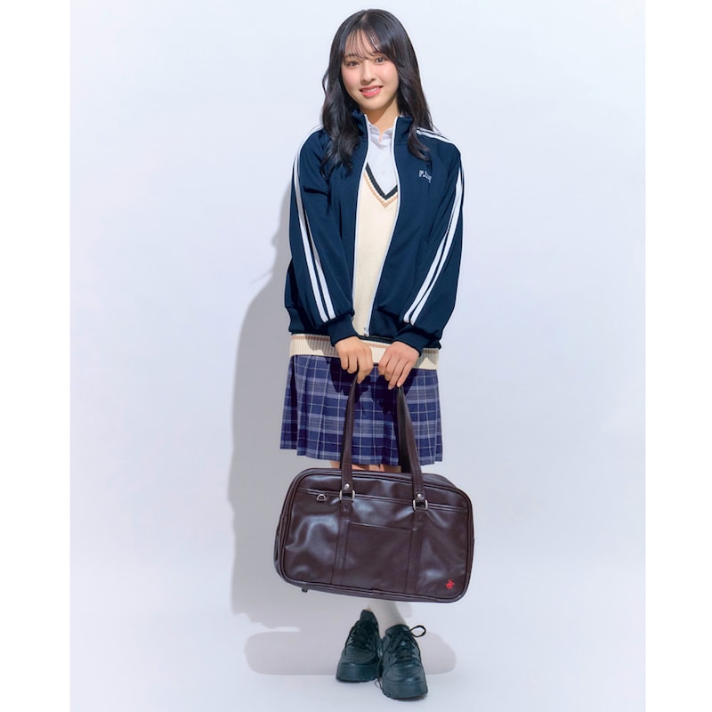 ダークネイビー／モデル身長160cm・サイズJ-M