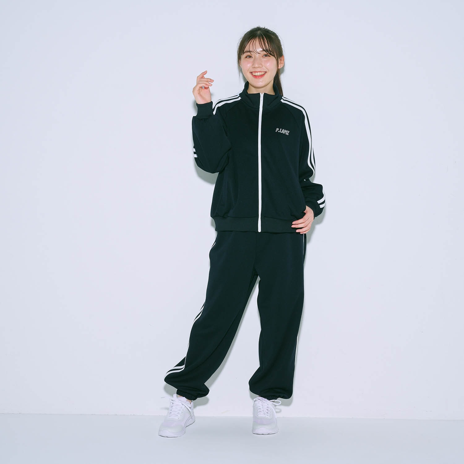 adidas ジャージ上下110サイズ - その他