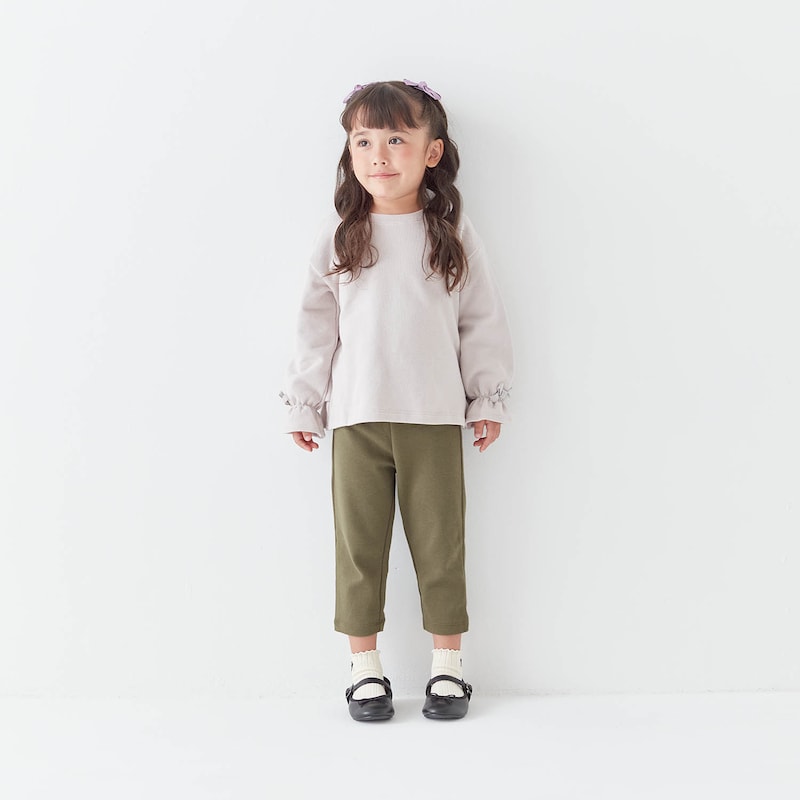 グレージュ／モデル身長105.5cm・110サイズ着用