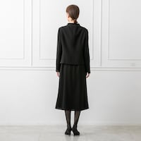 ジャケット着用/後ろ