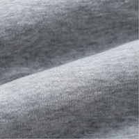 やさしい肌ざわりの綿混素材
