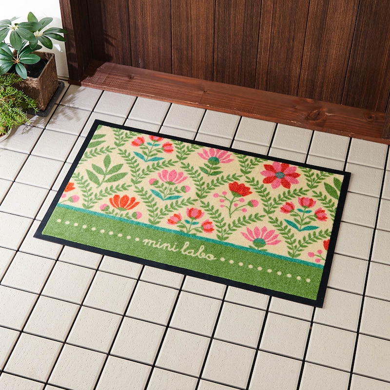 ノラのお庭　約４２×６８使用