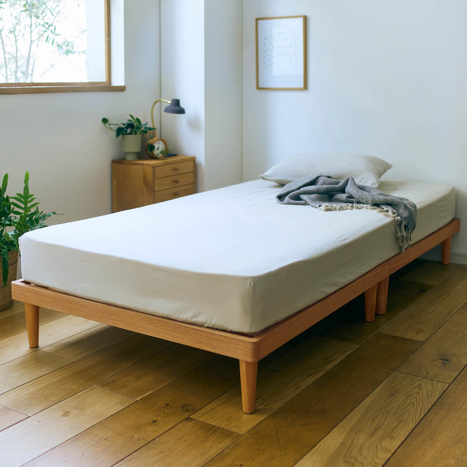 5分で組み立てられる木製すのこベッド ＜シングル／ダブル＞(BELLE