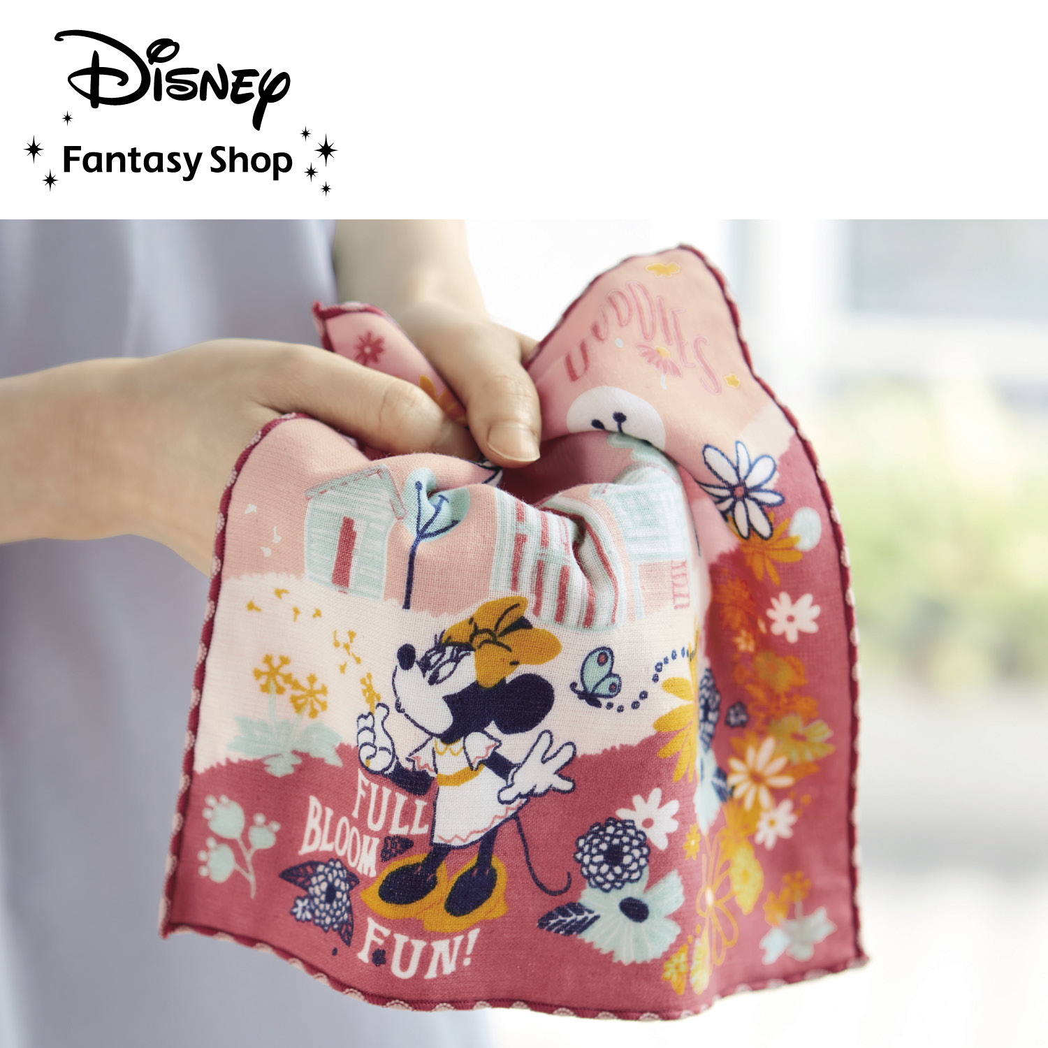 【ディズニー/Disney】今治産ガーゼパイルハンカチ(選べるキャラクター)