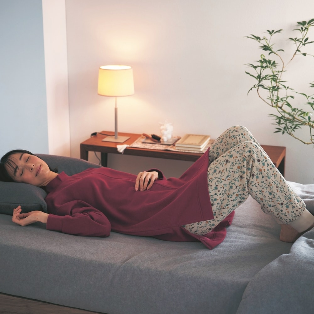 裏起毛 パジャマ☆ななんちゃん ネコ柄裏起毛ふんわりパジャマ 通販【ニッセン】