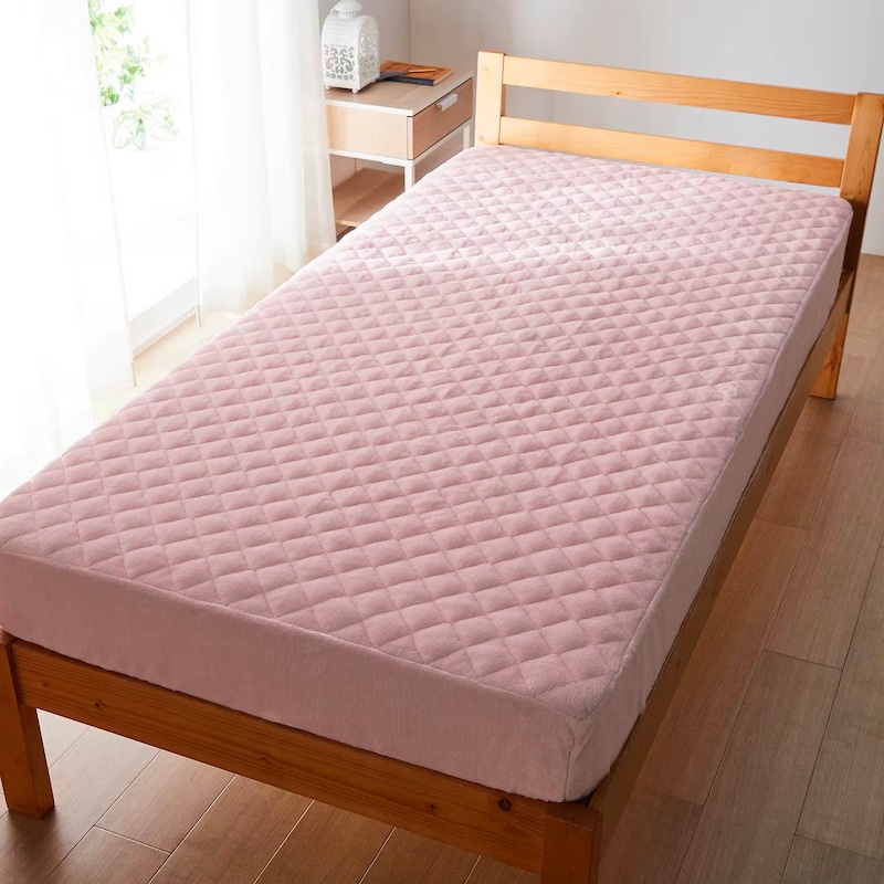 ピンク※商品に色が近い画像です。ただし照明やモニター環境により色の見え方が異なります。