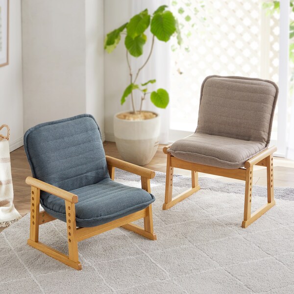 【ベルメゾン】座面の高さが変えられるコンパクトアームチェア