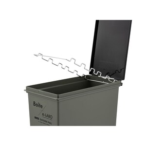 スチール製の袋止め付き