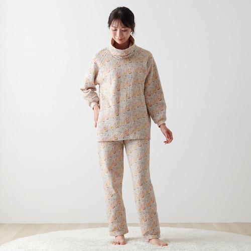 肌側綿素材が嬉しいニットキルトパジャマ／愛らしさ 「ミニラボ」