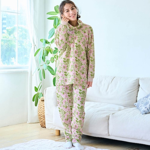 肌側綿素材が嬉しいニットキルトパジャマ／愛らしさ 「ミニラボ」