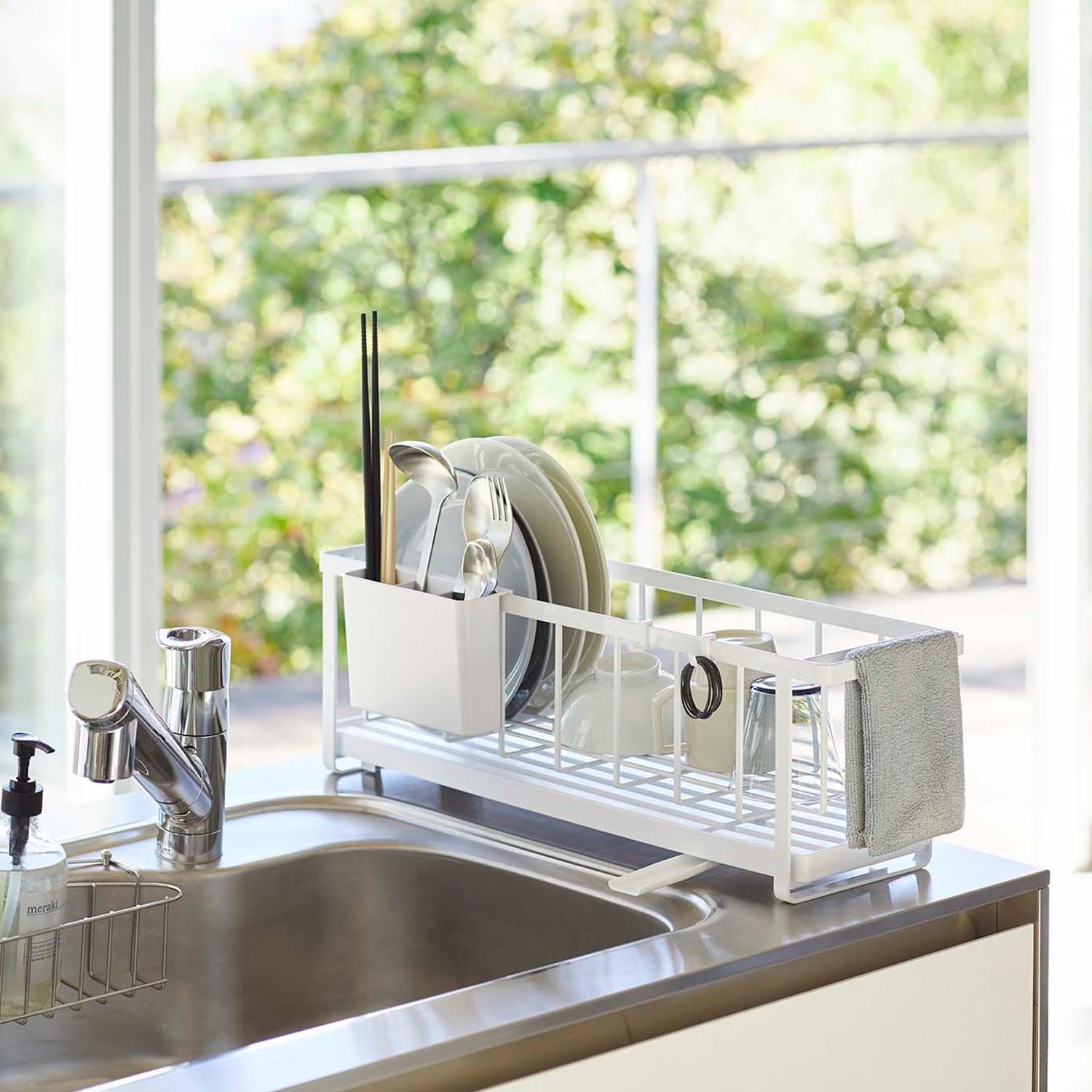 【タワー/tower】トレイだけでも使えるスリム2WAY水切りかご