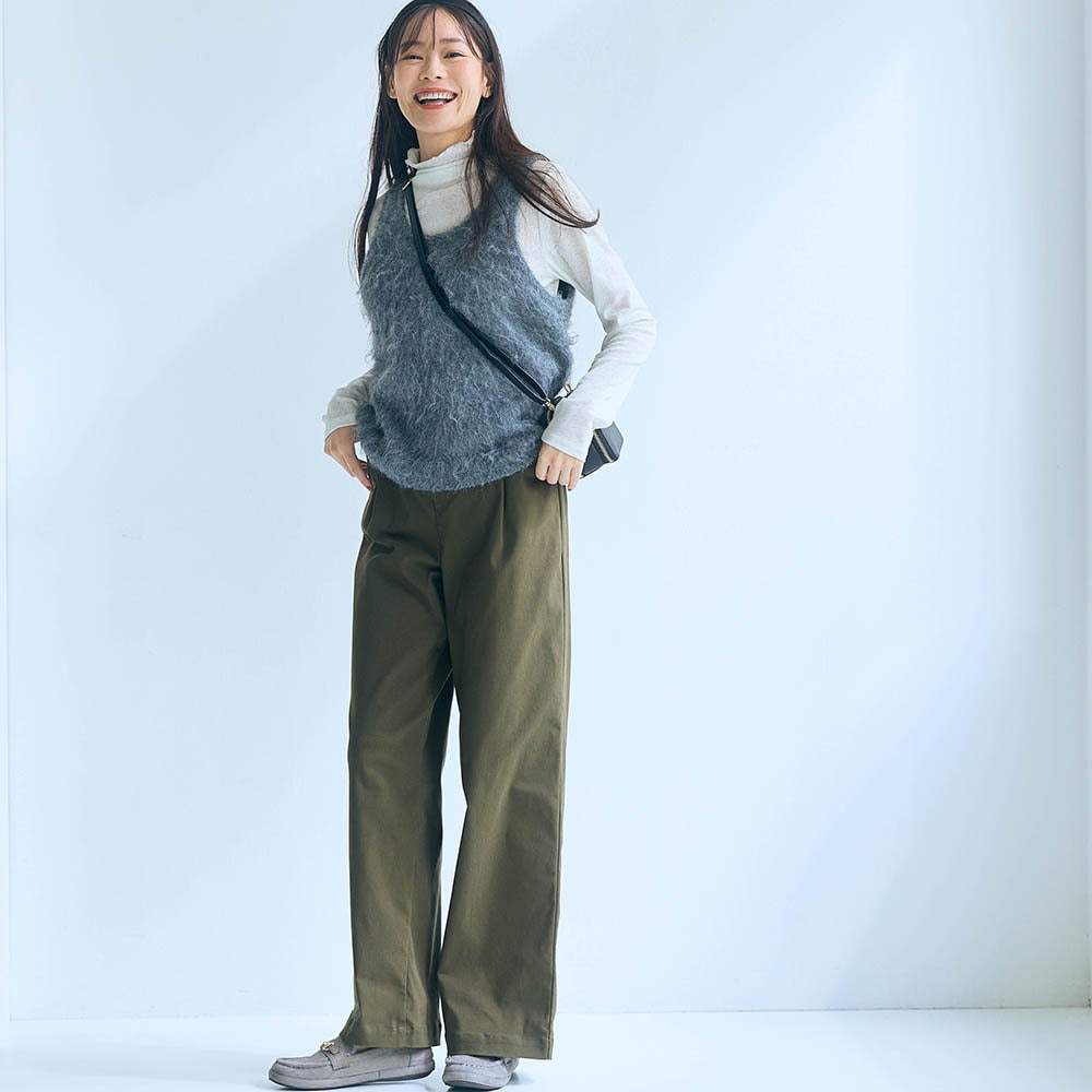 モデル身長170cm／M・股下70cm※写真は撮影用のため股下+6cmになります。カーキ着用