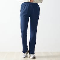 モデル身長173cm／M・股下74cm　※写真は撮影用のため、股下+4cmになります。