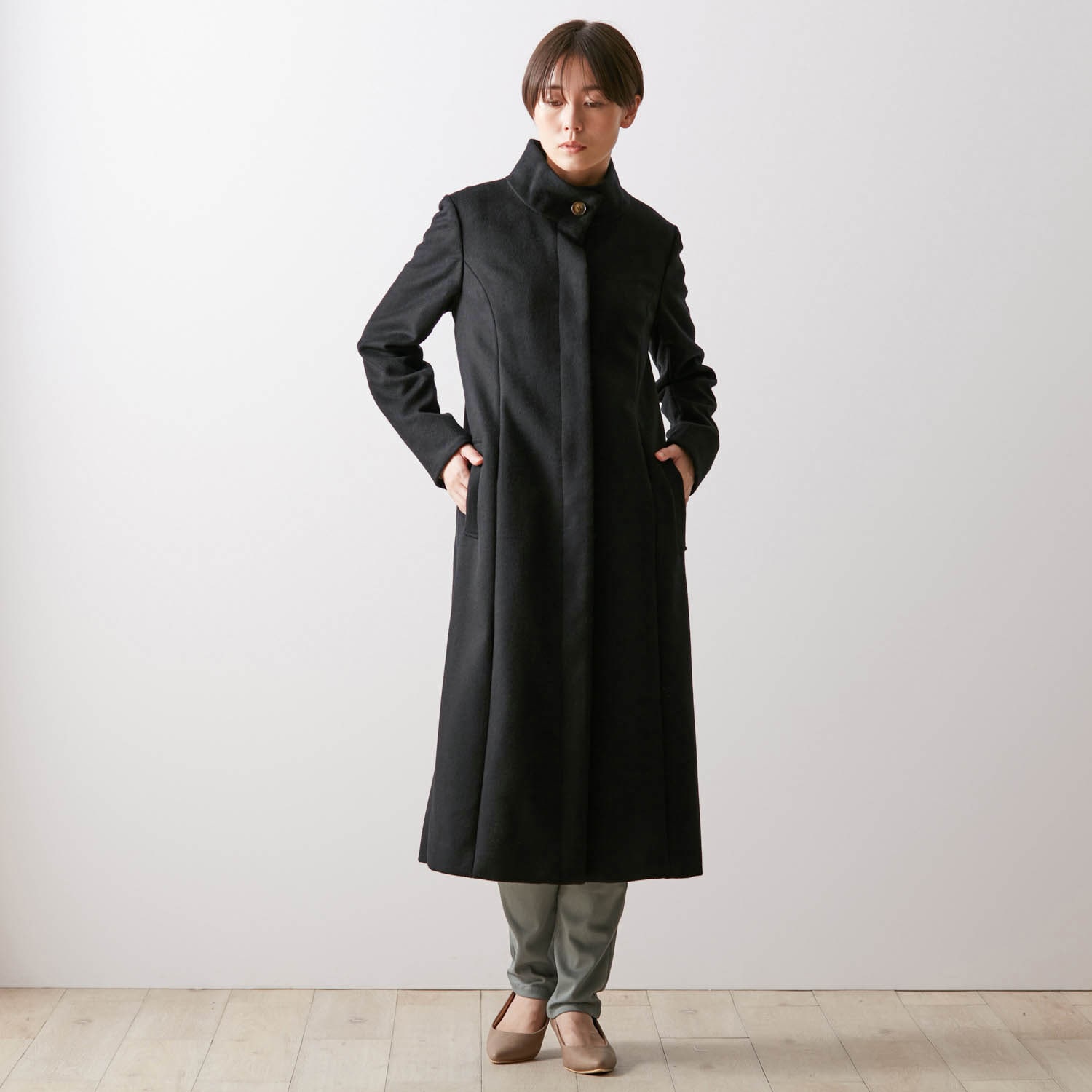 『UNTITLED』ロングコート【M】日本製　カシミア　羊毛　長袖　上着　上品