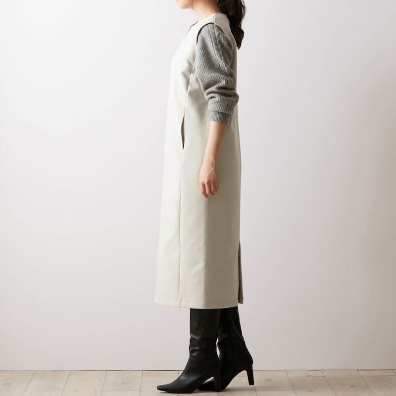 モデル身長168cm／M　※写真は撮影用のため身丈+7cmになります。