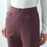 ノータックデザインでお腹まわりがすっきり見え