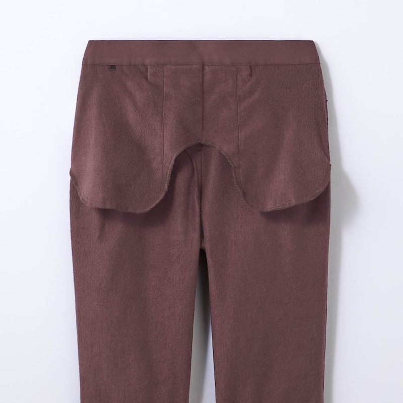 おなかをソフトにホールドする裏側二重仕立て