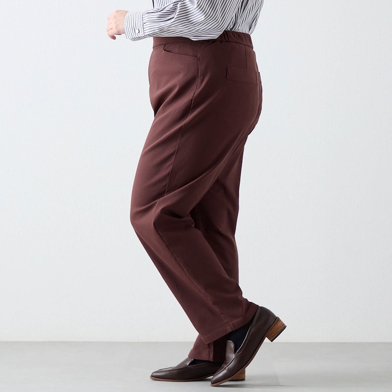 モデル身長168cm／4L・股下72cm