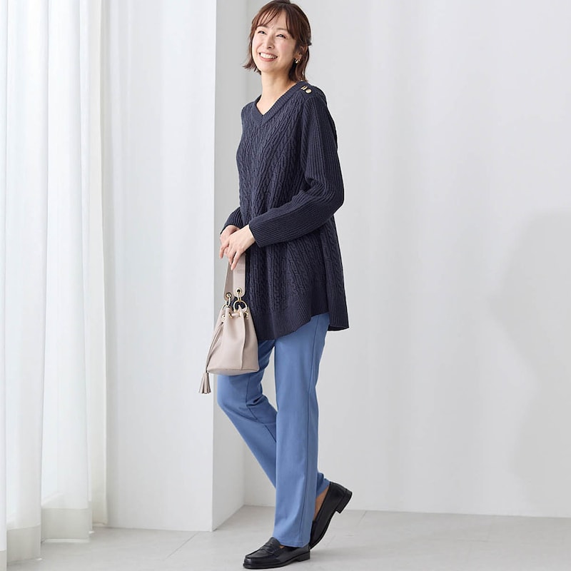 モデル身長169cm／M・股下72cm ※写真は撮影用のため股下+6cmになります。