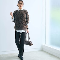 モデル身長170cm／M・股下72cm ※写真は撮影用のため股下+6cmになります。