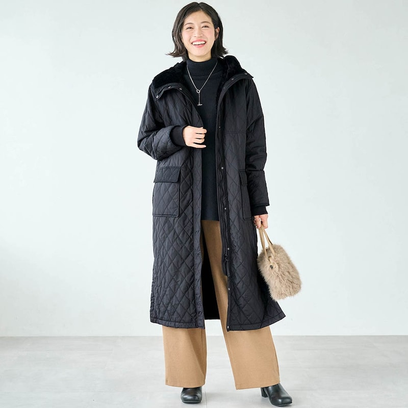 モデル身長168cm／M ※写真は撮影用のため着丈+7.5cmになります。