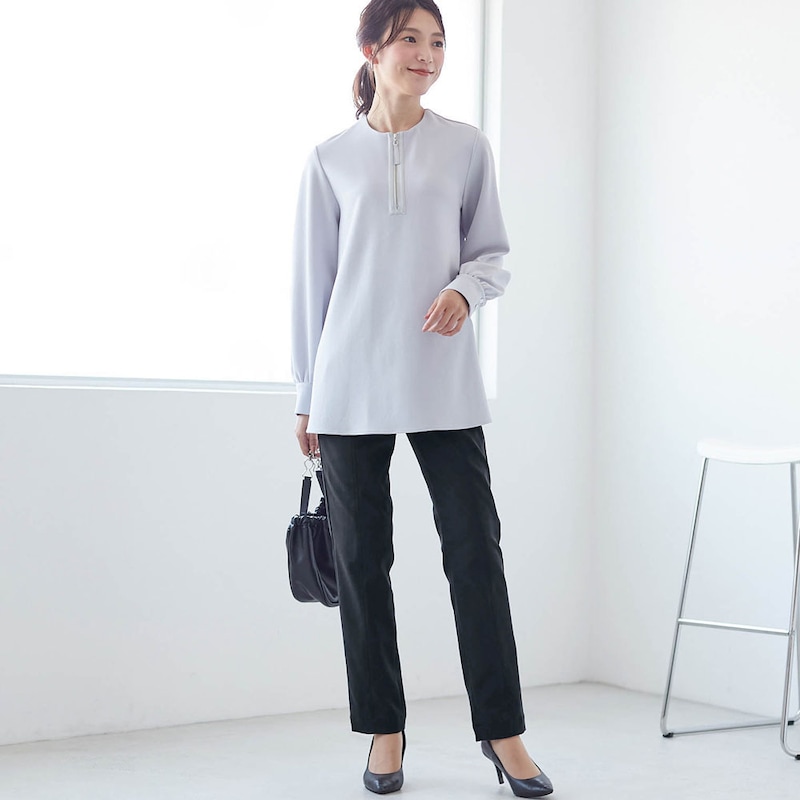 モデル身長170cm／M ※写真は撮影用のため股下+6cmになります。