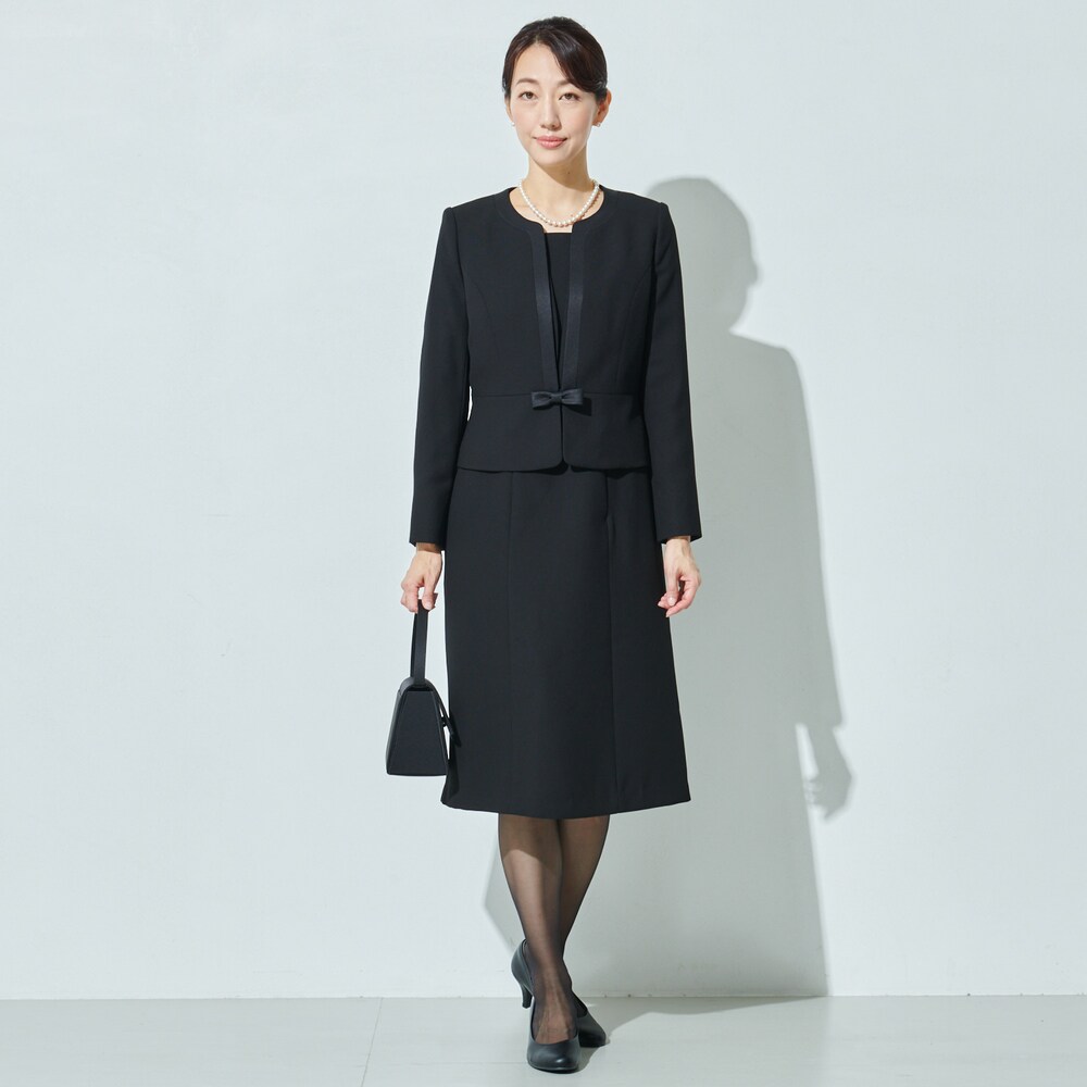 モデル身長170cm・９号サイズ着用