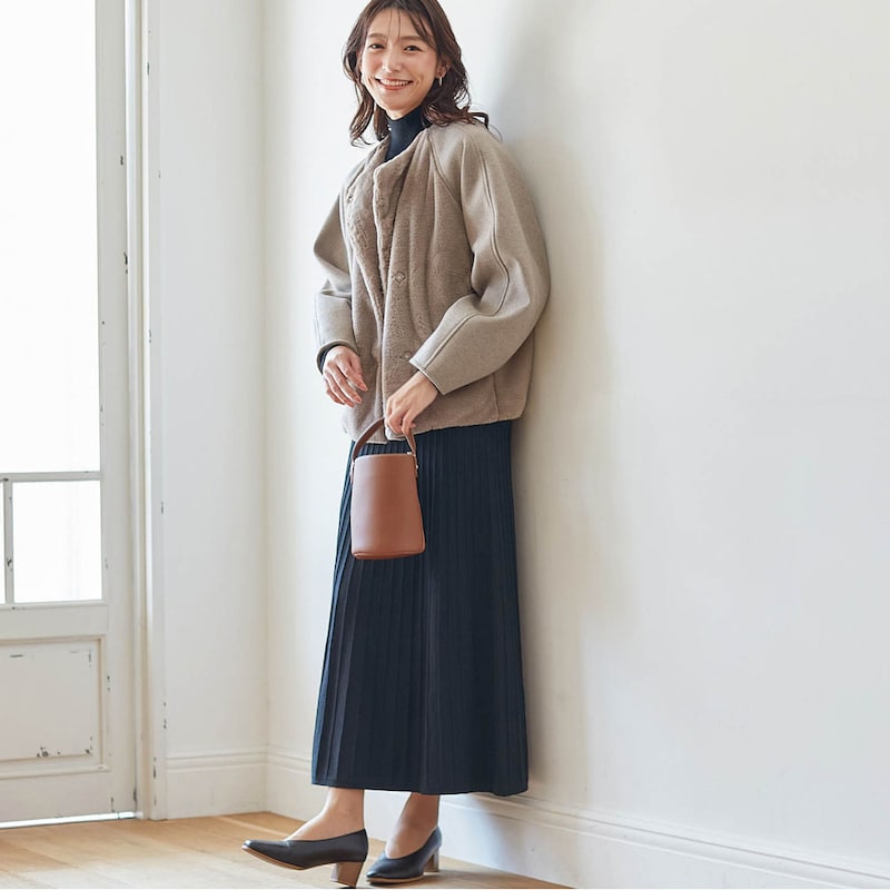 モデル身長170cm／M ※写真は撮影用のため総丈+6cm。スカートのみ着用＜ブラック系＞