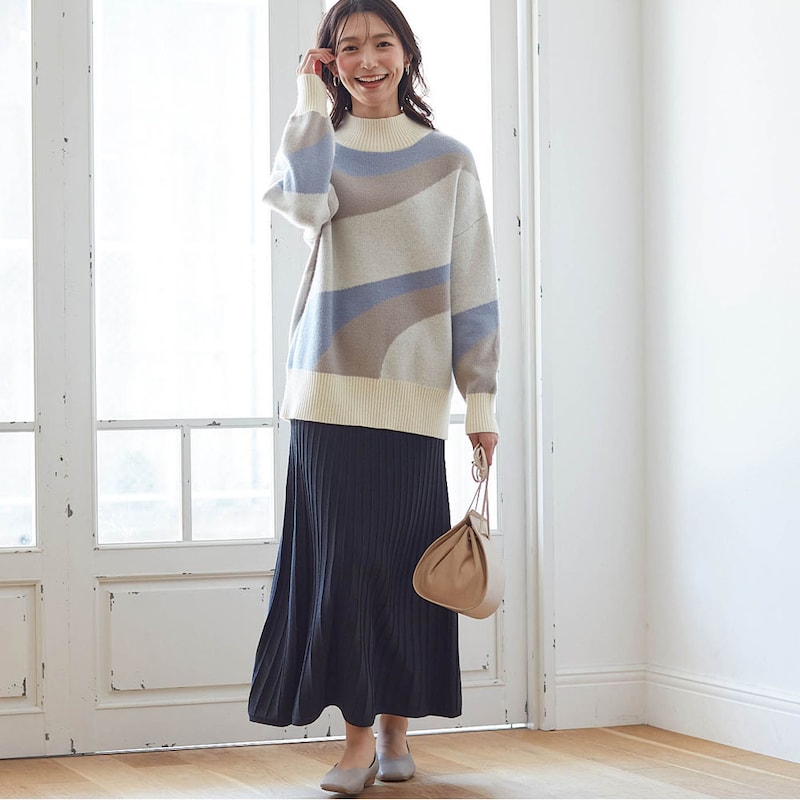 モデル身長170cm／M ※写真は撮影用のため総丈+6cm。スカートのみ着用＜ブラック系＞