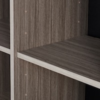 棚板は6.4cmピッチで可動できます。